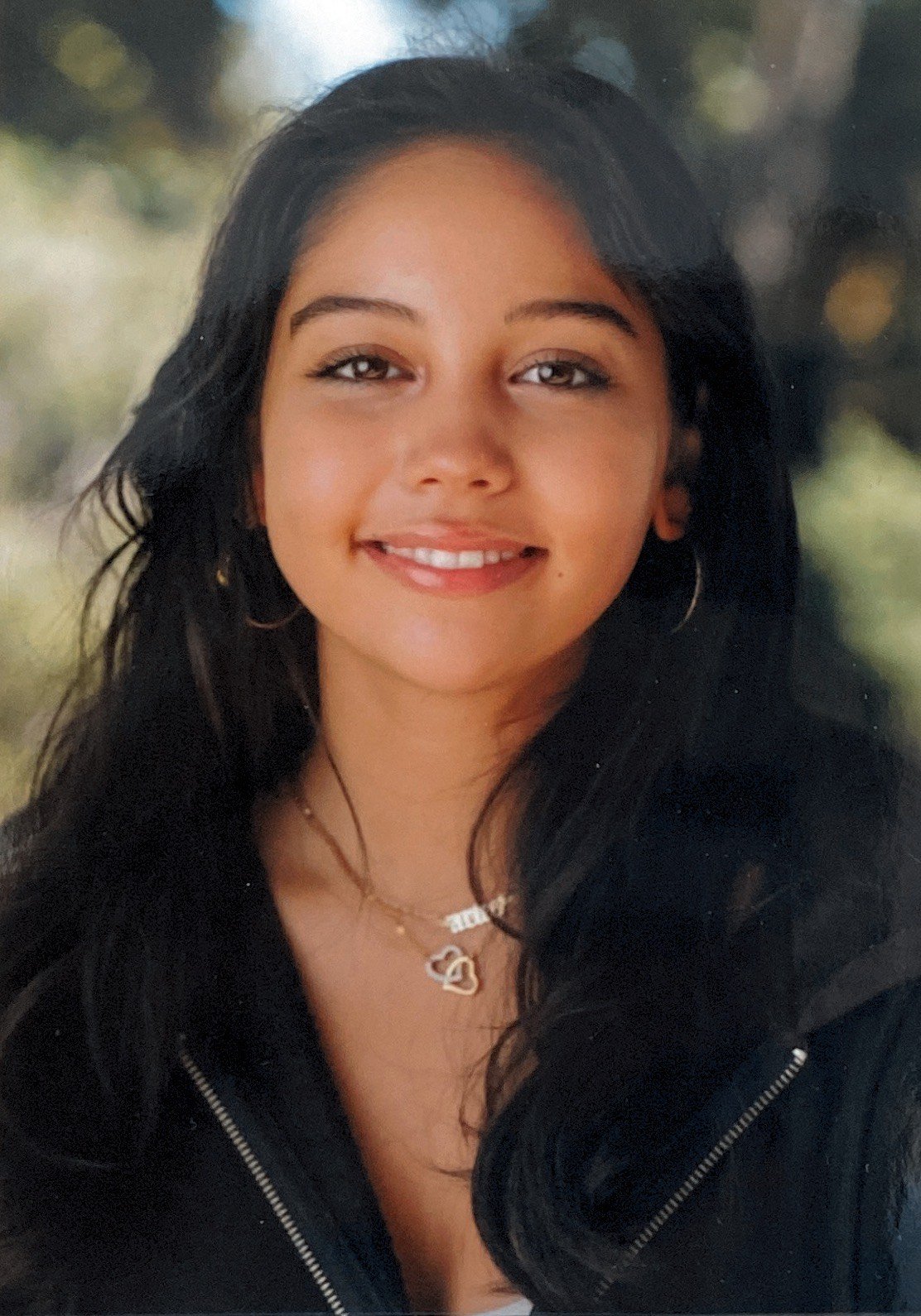 Access the vast international database of talented students and hire foreign interns to boost your business.