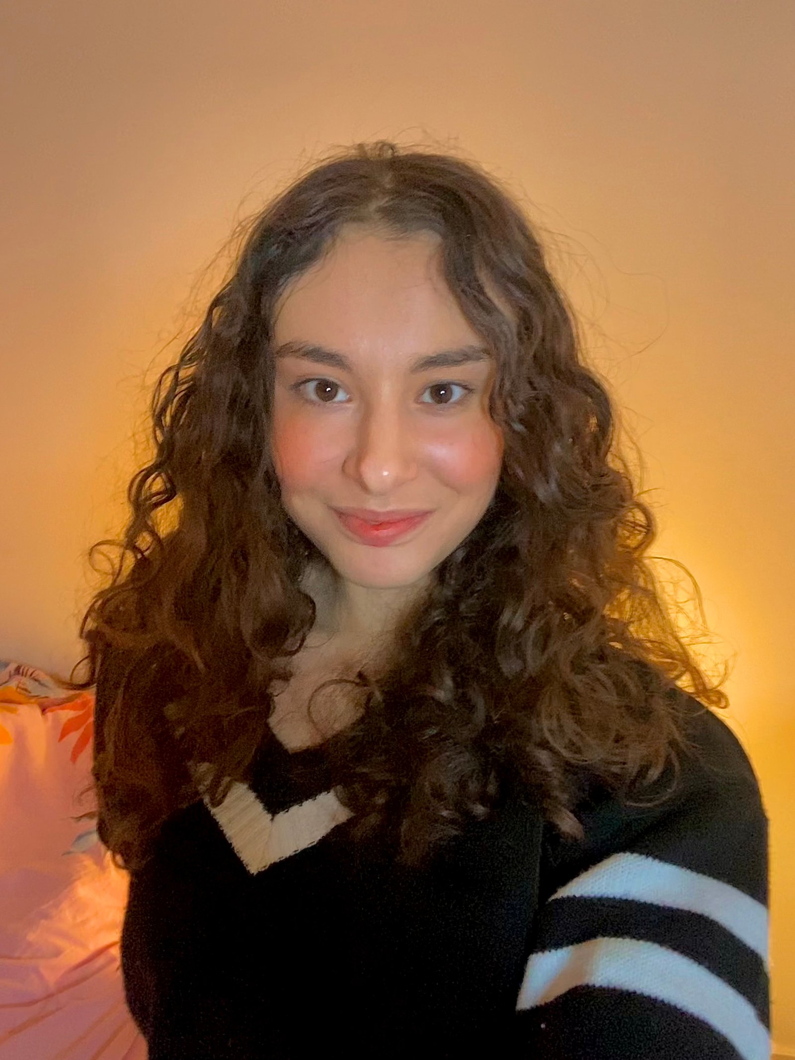 Internpreneur is a hiring platform connecting international interns with worldwide successful business owners and start-ups