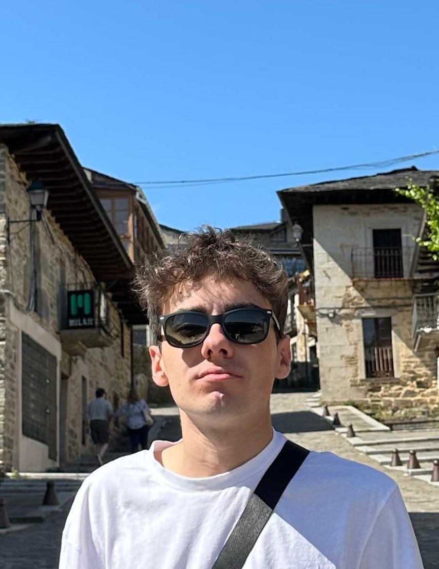 Access the vast international database of talented students and hire foreign interns to boost your business.