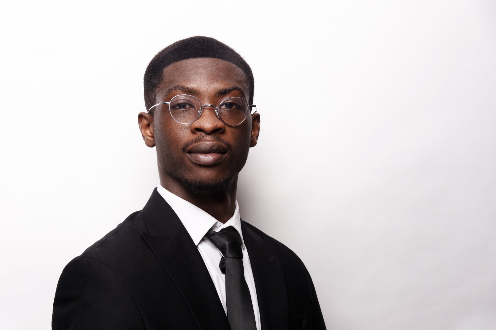 Access the vast international database of talented students and hire foreign interns to boost your business.